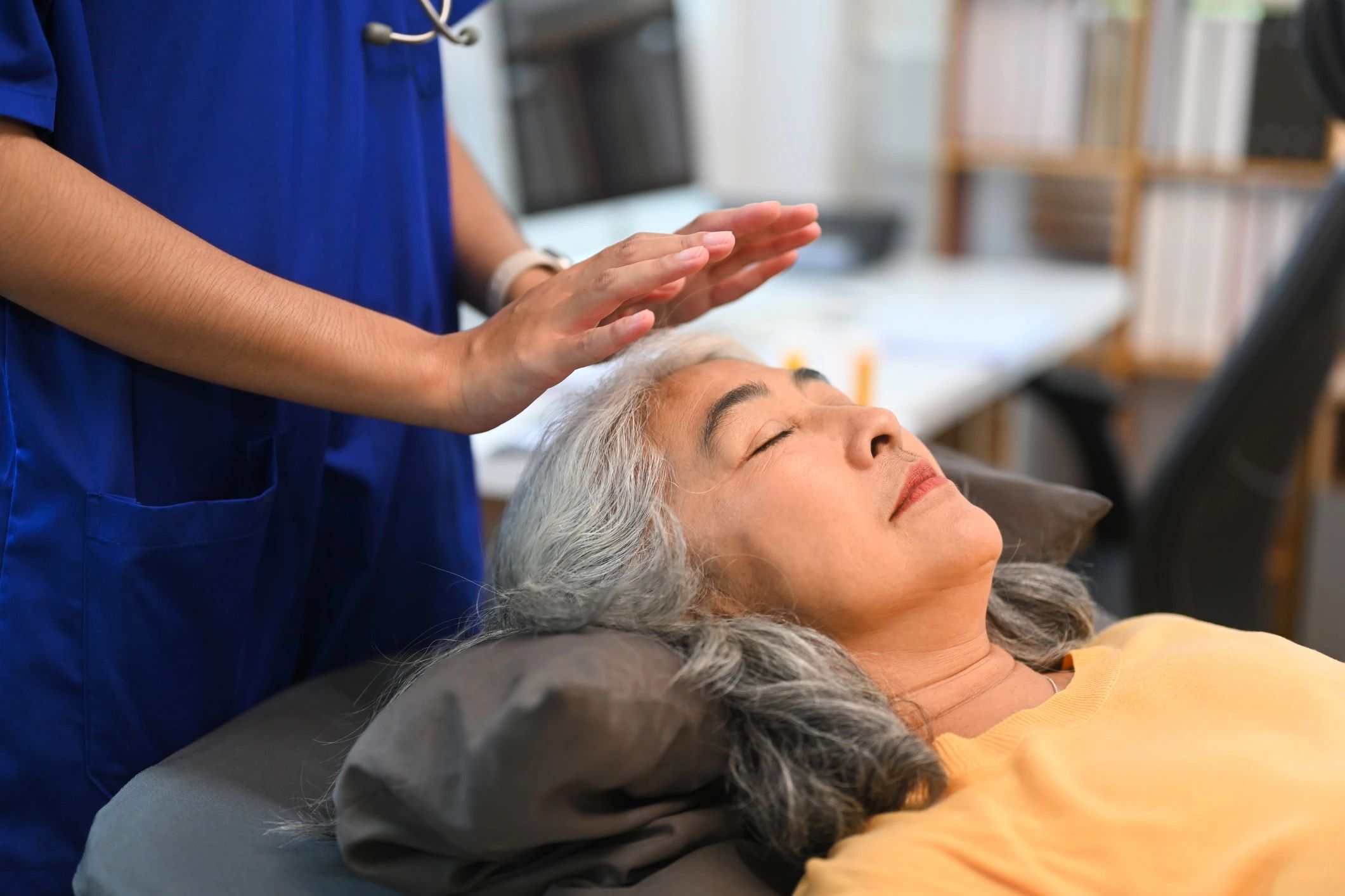 Chakra alignment with reiki