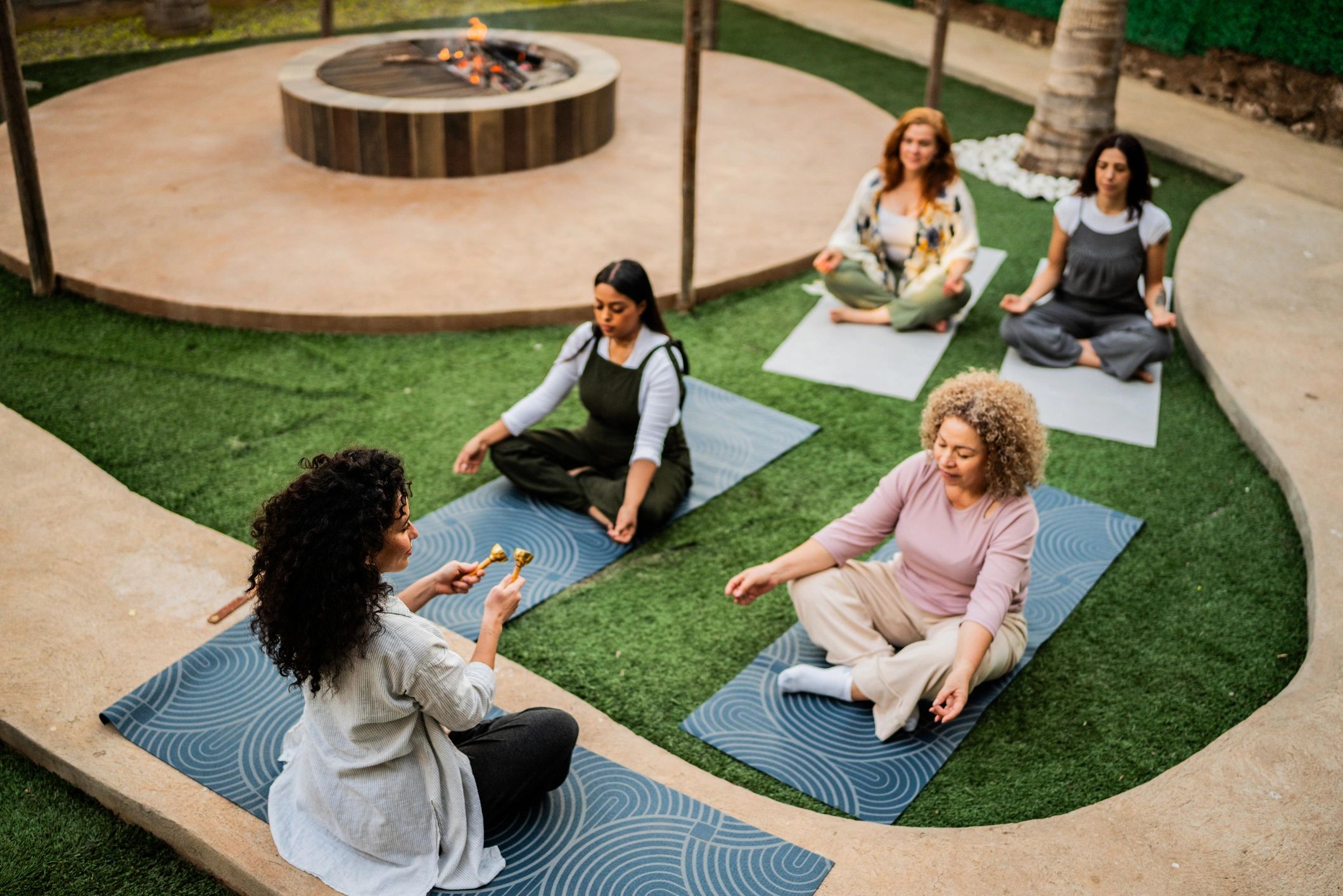 Serene group meditation for healing